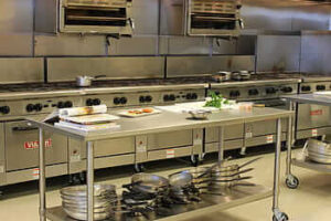 ايهما افضل مطبخ خشب ام الوميتال؟ تعرف على الفرق عبر شركة شطب - 3 Alumital Kitchen مطبخ الوميتال