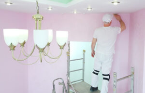 خطوات اعمال الدهانات.. ما هي الطرق الصحيحة الواجب توافرها؟ - 4 Wall paint finishing stage مرحلة التشطيب في تنفيذ خطوات اعمال الدهانات
